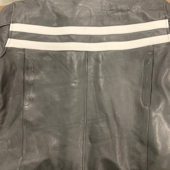 Caferacer Style Leather Jacket with white stripes - Picture 5 of 5